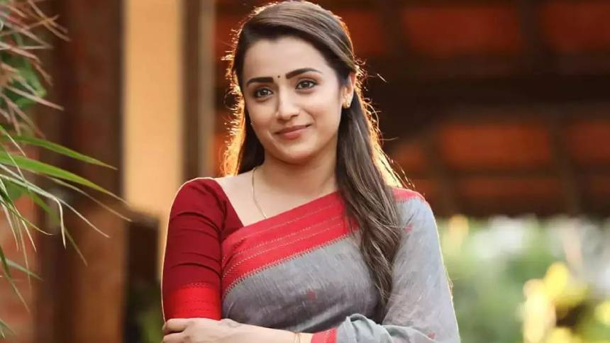 നടി തൃഷയുടെ എക്സ് അക്കൗണ്ട് ഹാക്ക് ചെയ്തു; അക്കൗണ്ടിൽ വരുന്ന പോസ്റ്റുകൾ ശ്രദ്ധിക്കരുതെന്ന് താരം