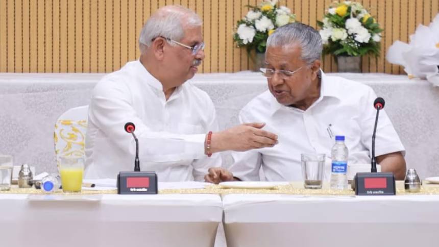 ഭാരതാംബ വിവാദം; ഇത്തരം ബിംബങ്ങൾ ഭരണഘടനാ വിരുദ്ധം: ​ഗവർണർക്ക് കത്തയച്ച് മുഖ്യമന്ത്രി
