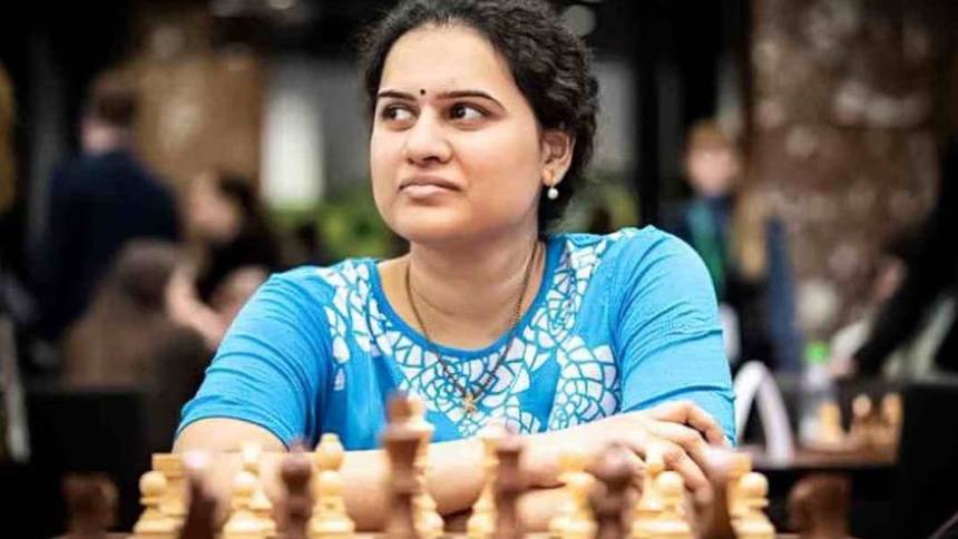 ഫിഡെ വനിതാ ചെസ് ലോകകപ്പ്; ഇന്ത്യ സെമിഫൈനലിൽ